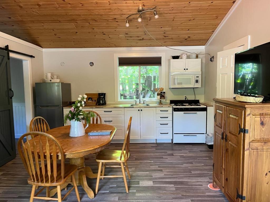 Barefoot Villas And Retreat 크리스티나 외부 사진